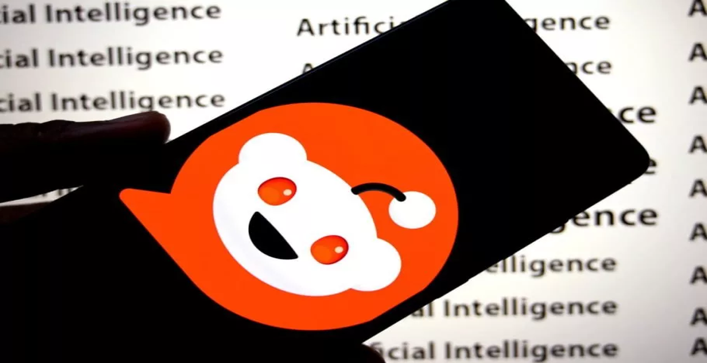 شکایت Reddit از Perplexity به اتهام سرقت داده  برای آموزش مدل های هوش مصنوعی
