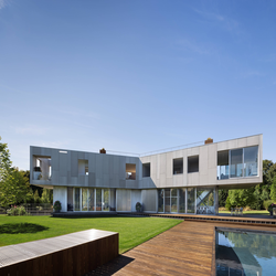   خانه 36SML: طراحی نوآورانه در نزدیکی دریا 