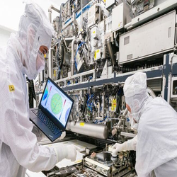 مدیرعامل ASML: عقب ماندگی 15 ساله چین از غول های تراشه سازی جهان 