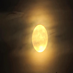 ماه شکارچی: پدیده سوپرماه بزرگ و درخشان در آسمان شب 