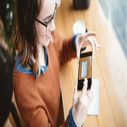 بهترین برنامه های اسکن عکس و مدارک با موبایل در سال 2025