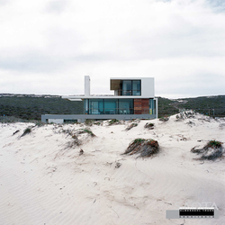 طراحی خانه ای با چشم انداز دریا: تجربه ای نوین از زندگی در ساحل 