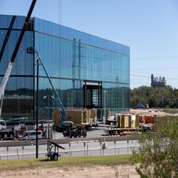 دلایل افزایش نقض های زیست محیطی تسلا با انتصاب ایلان ماسک به مقام نظارت بر حذف مقررات 