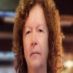 توقف فعالیت یک شرکت آزمایش DNA و نگرانی مشتریان از امنیت داده های شخصی 