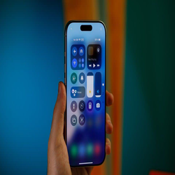 تکنولوژی eSIM در راه ایران؛ همراه اول پیش قدم شد