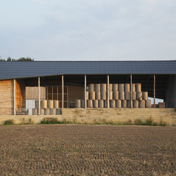 طراحی و توسعه مزرعه بیودینامیک Natuurderij KeizersRande: ترکیبی از کشاورزی پایدار و مدیریت زیست محیطی 