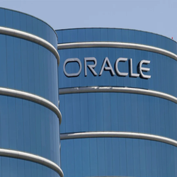 تغییر تاریخی در اوراکل؛ انتقال قدرت به دو مدیرعامل جوان