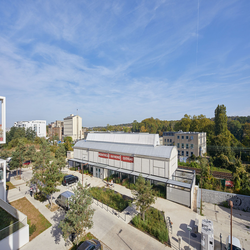 کتابخانه رسانه ای جدید: قطب فرهنگی آینده در سالن Freyssinet