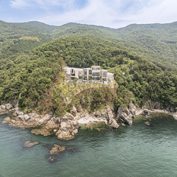 معرفی کافه seven island در جزیره Gadeokdo