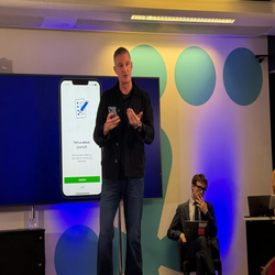 برنامه های جدید انگلستان برای ایجاد "کیف پول دیجیتال" و استفاده از چت بات OpenAI 