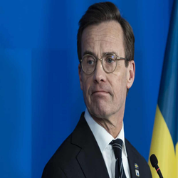 استفاده نخست وزیر سوئد از هوش مصنوعی، جنجال آفرین شد | چرا «ما به ChatGPT رأی ندادیم» تبدیل به شعار منتقدان شده است؟