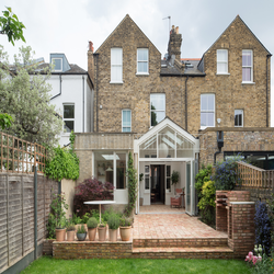 بازسازی خانه در جنوب لندن: طراحی هوشمندانه برای فضای بهتر 