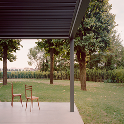 طراحی منحصر به فرد خانه خصوصی در حومه باسانو دل گراپا 