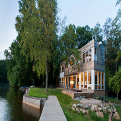 این خانه برای یک مادر مجرد و پسر جوانی که در منهتن زندگی می کنند، به عنوان خانه دوم طراحی شده است 