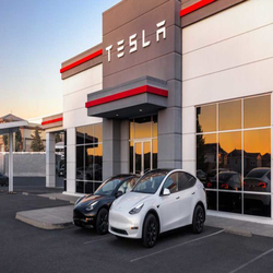 تحولی بزرگ در خودران های تسلا: آیا رویاهای ماسک به واقعیت تبدیل می شود؟ 