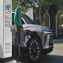 موانع استفاده از خودروهای الکتریکی