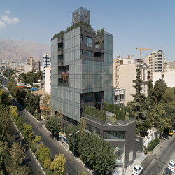 طراحی نوآورانه ساختمان مرکزی شرکت تولید ماکارونی