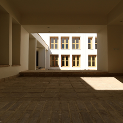 تغییرات معماری و اهمیت بازسازی خانه های قدیمی در ایران 