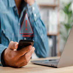 8 روش برای تشخیص اینکه آیا گوشی شما در حال ردیابی است و چه کاری باید انجام دهید 