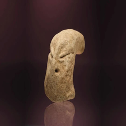 کشف مجسمه ای شگفت انگیز در کویت: شباهت با بیگانگان یا نمادی باستانی؟ 