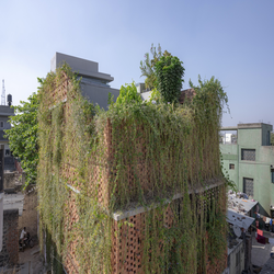 خانه ای در گفت وگو با گذشته