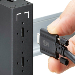 کابل های USB-C به سبک نوستالژی؛ بازگشت پیچ ها...!