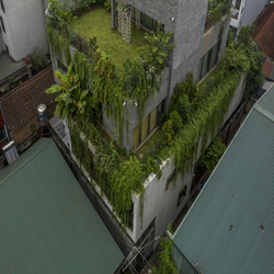 خانه ای با فضای باز و نور طبیعی - پروژه ای که با طبیعت در آغوش است 